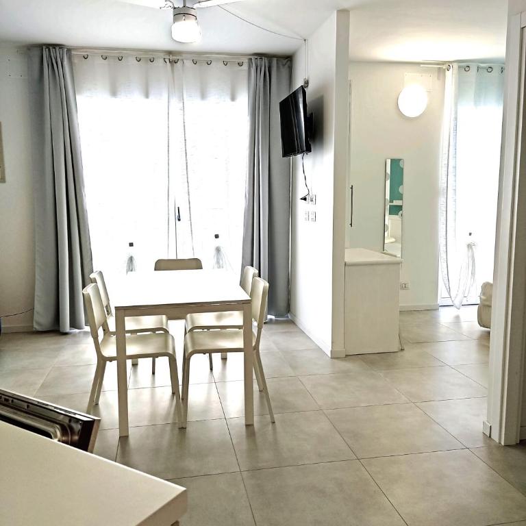 Green Life Wohnungen direkt am Strand - Two-Bedroom Apartment with Balcony - 7