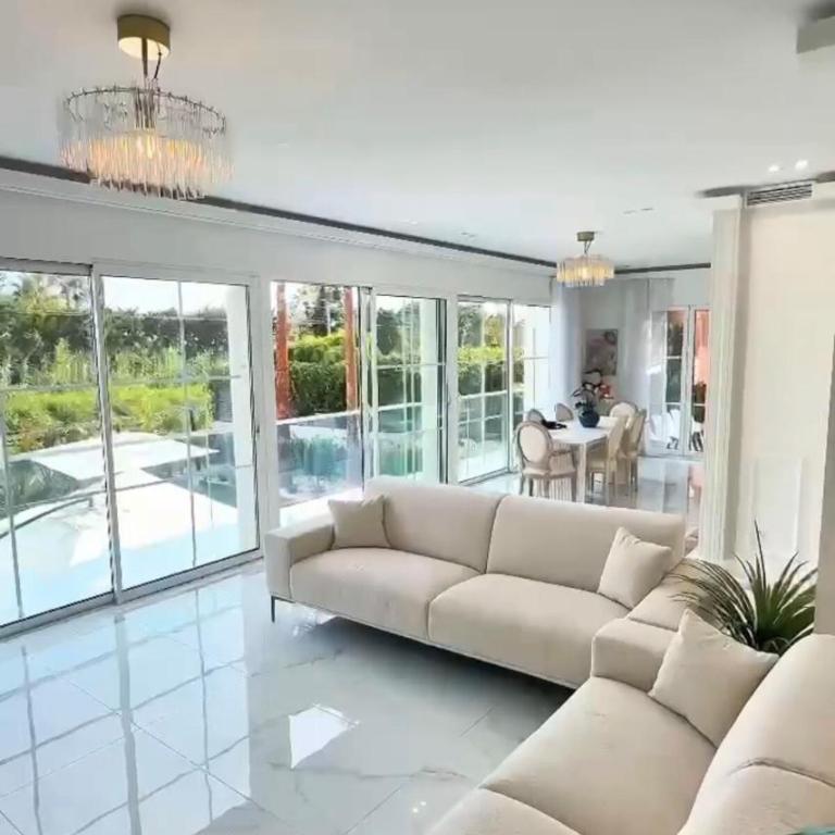 FRGK Luxury Villa Azura with beachfront pool for 10 people Maréchal Juin - Villa avec Piscine Privée - 41