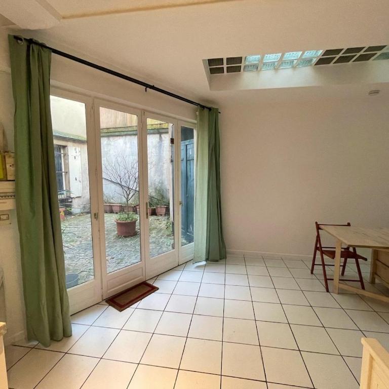 T2 sur cour au coeur des Jo 2024 - Apartamento de 1 dormitorio - 2