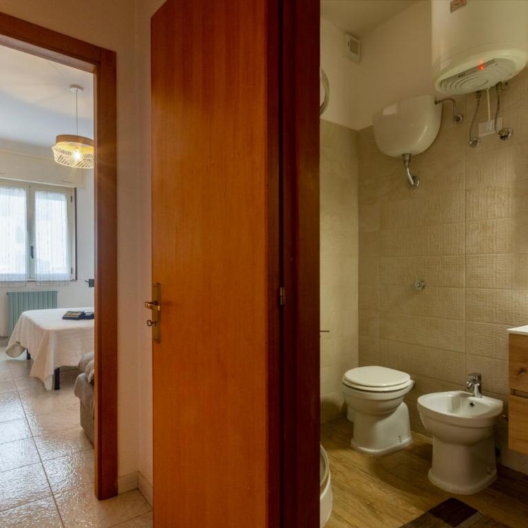 GuestHost - La Casa di Sofia e Bea - Appartamento con 2 Camere da Letto - 17