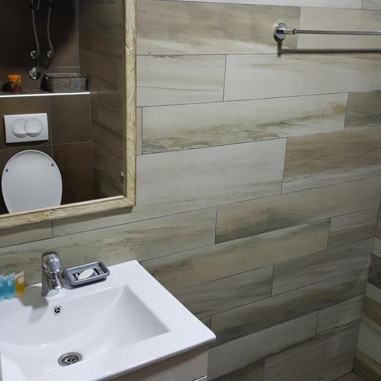 Apartman Mia Milmari - Studio Apartment - 16