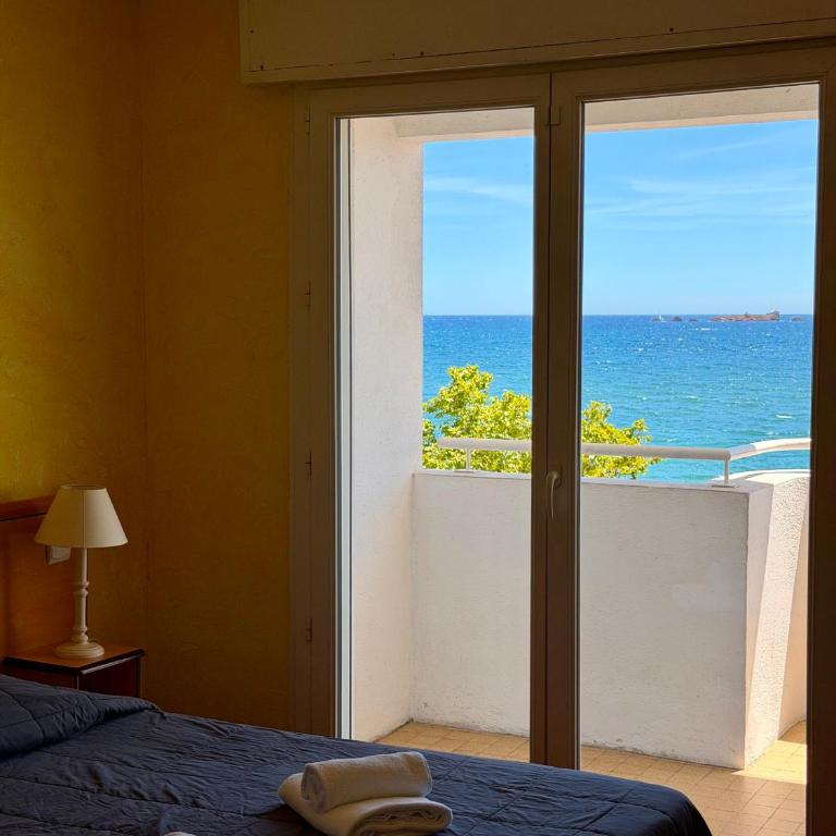 Les Palmiers - Chambre Standard Double – Vue sur Mer - 3