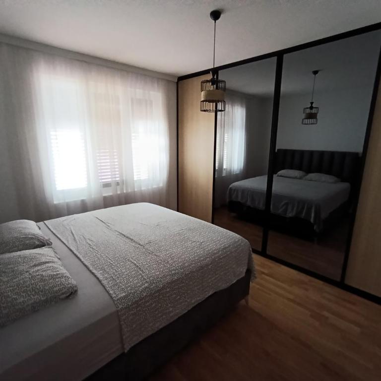 House in the greenery Podgorica - Apartman sa 2 Spavaće Sobe - 17