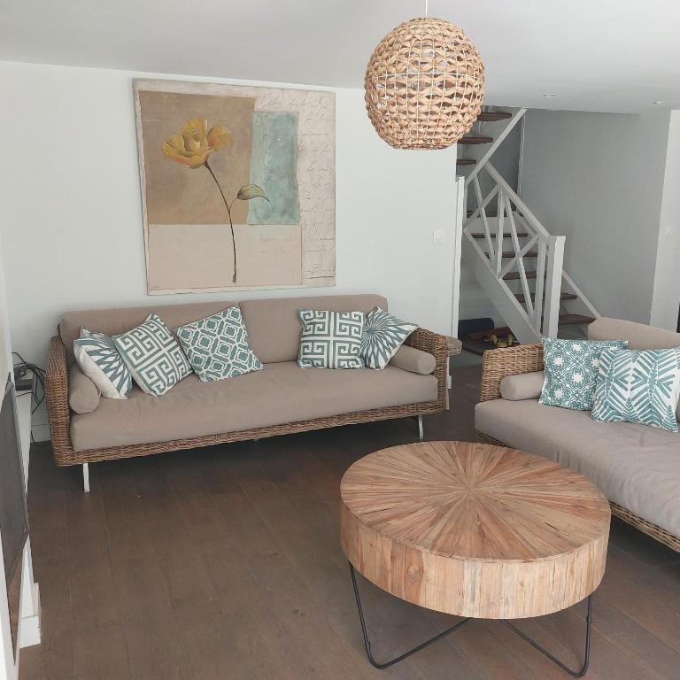 Maison au calme entre Océan et Lac, vue sur le golf, piscine chauffée, classée 4 étoiles - Villa - 9