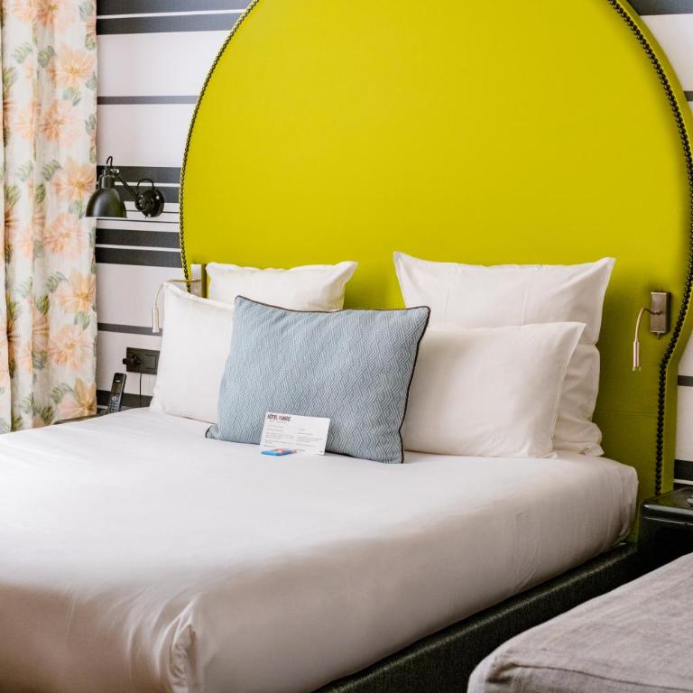 Hôtel Fabric - Superior Dreibettzimmer - 1