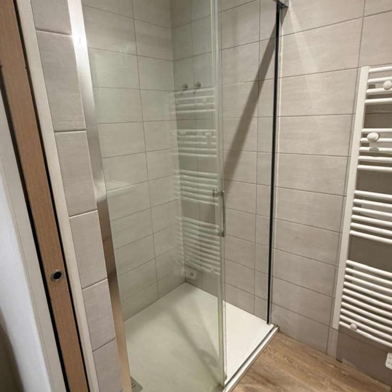 Studio Moderne au Coeur de Reims, Proche Gare - FR-1-870-24 - Appartamento - 6