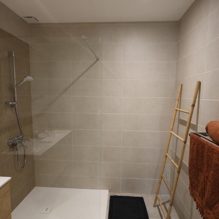 L' émeraude, appartement standing au coeur de la verdure - Appartement 2 Chambres - 6