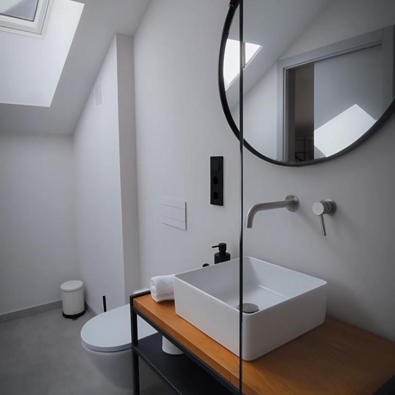 Coliving Compostela - Habitación Doble Deluxe - 2 camas - 6