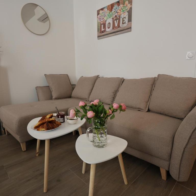 Le Saphir, appartement pour 3 personnes renové dans le centre historique - Appartement 1 Chambre - 11