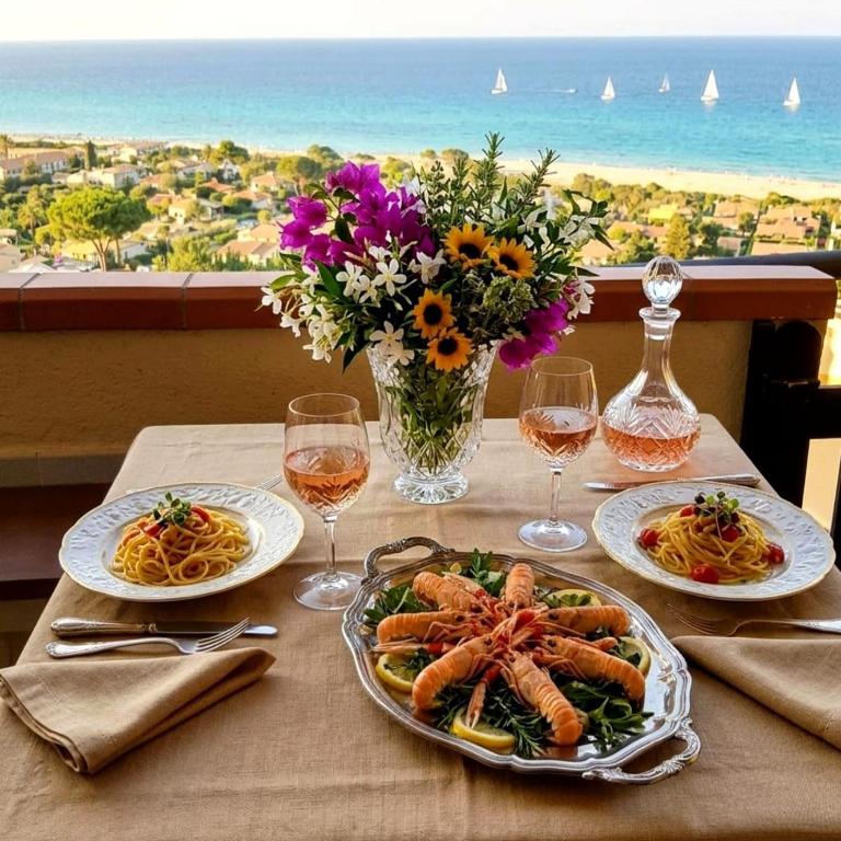 Beautiful sea view 300m from the beach - Vacation Home - 1