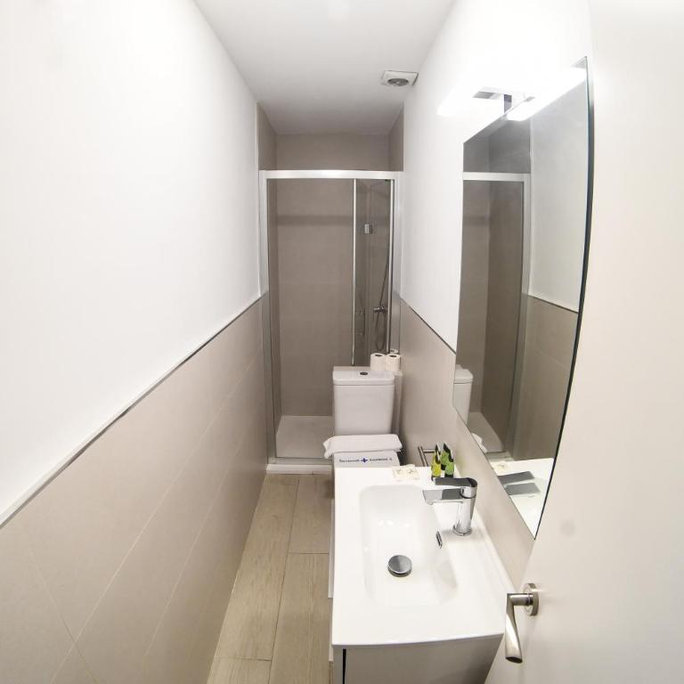 The Goya Hideaway - One-Bedroom Apartment - 28