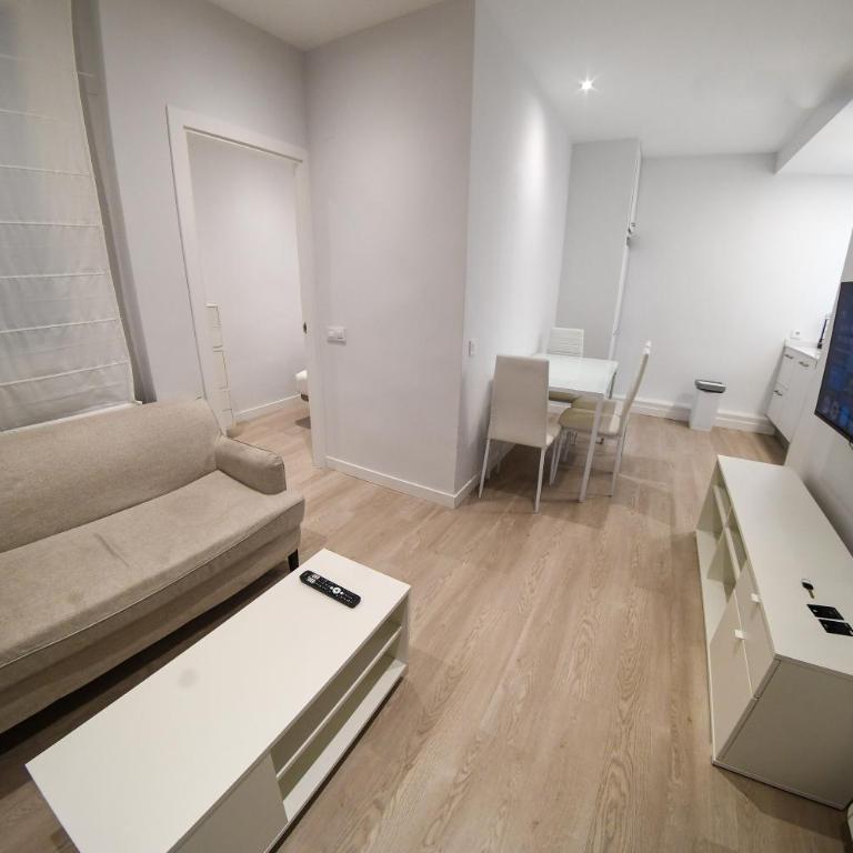 The Goya Hideaway - One-Bedroom Apartment - 4