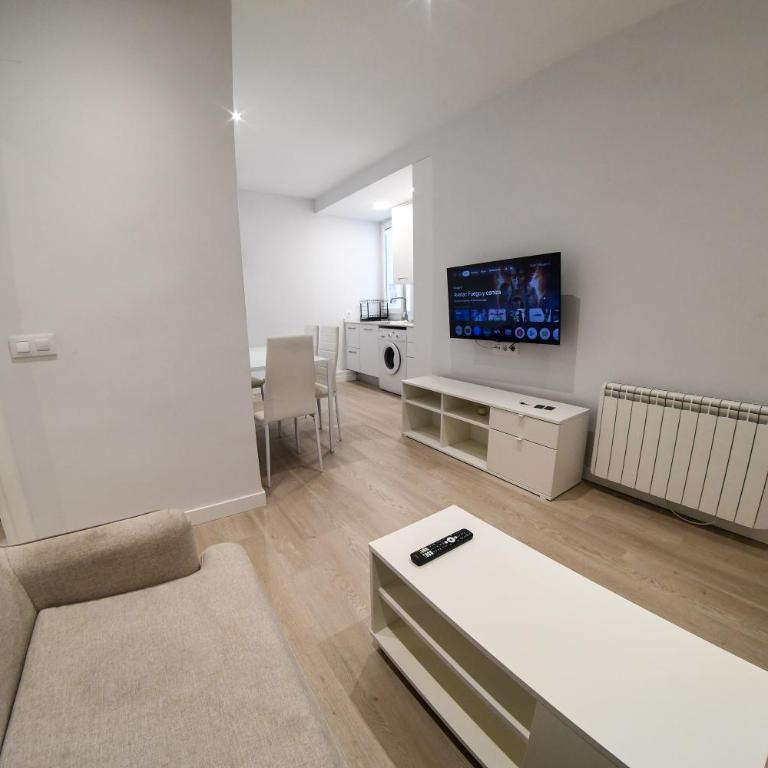 The Goya Hideaway - One-Bedroom Apartment - 1