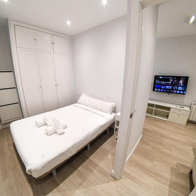 The Goya Hideaway - One-Bedroom Apartment - 8