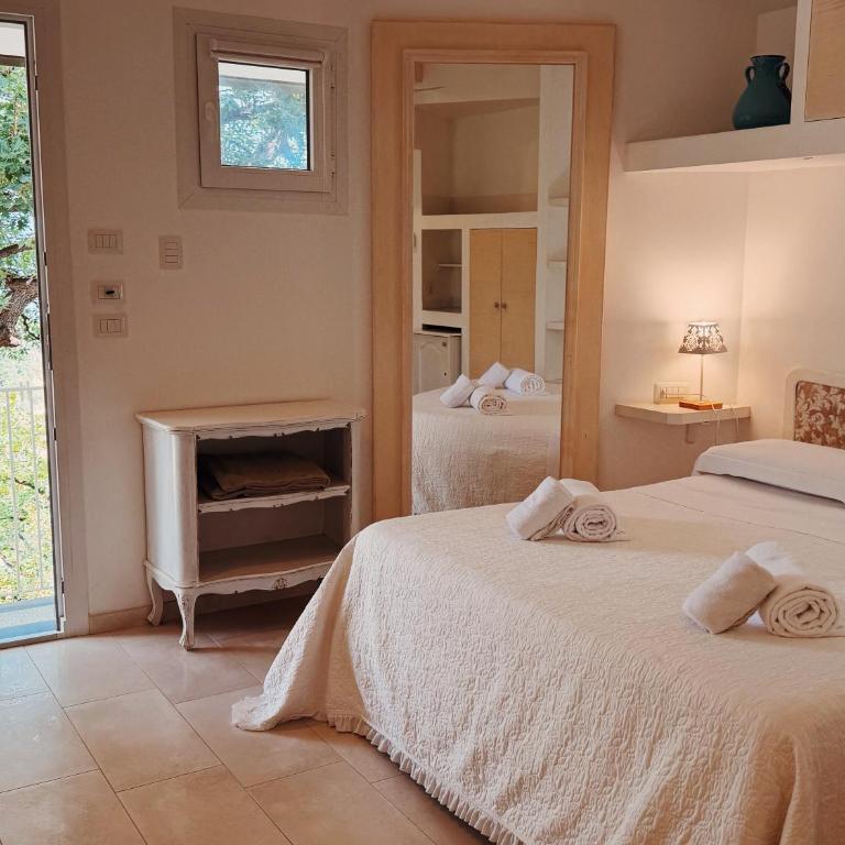 Residence Terra Rossa Taormina - Appartamento con 3 Camere da Letto - 1