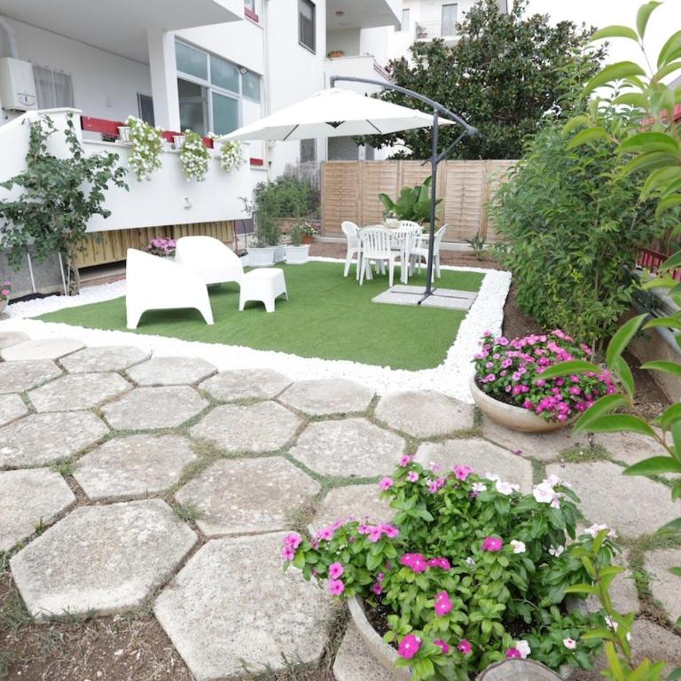 Marolé Casa Garden - Appartamento con 1 Camera da Letto - 3