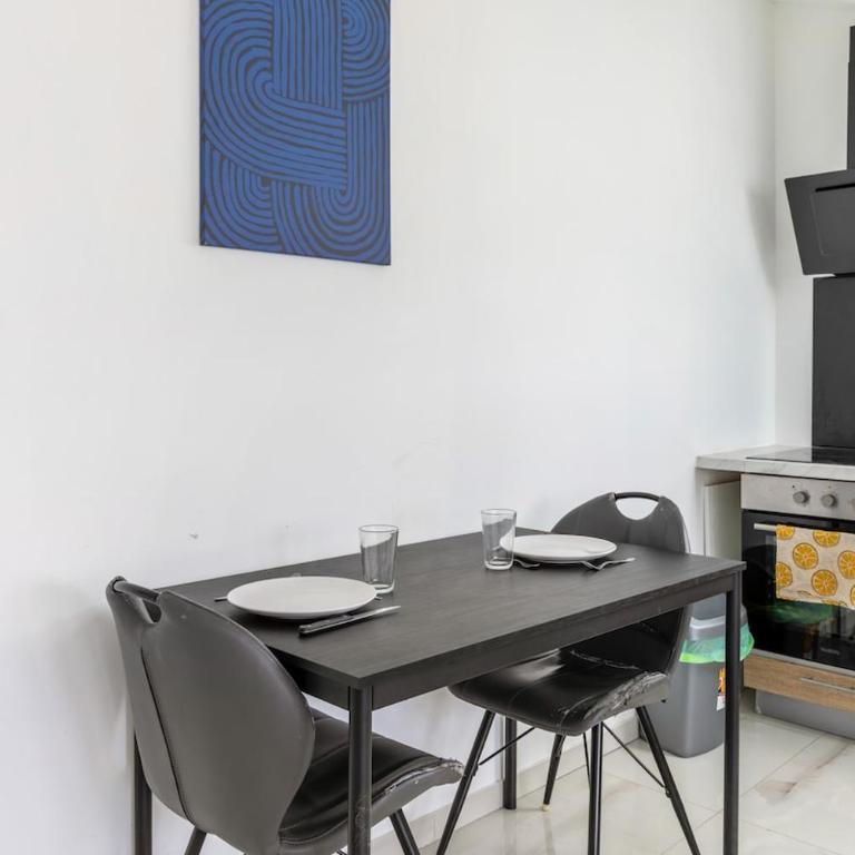 Studio Très Jolie & Frais avec Ventilateur, PARKING Privé Gratuit, MULHOUSE centre - Apartamento de 1 dormitorio - 8