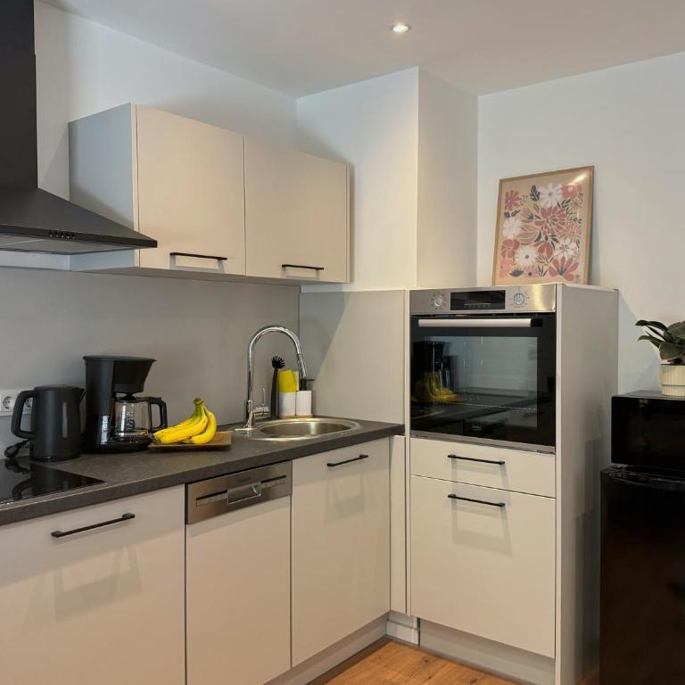 Neues City-Apartment nahe der Fuggerei I Stellplatz I frisch renoviert I Zentrumnähe - Appartamento con 1 Camera da Letto - 8