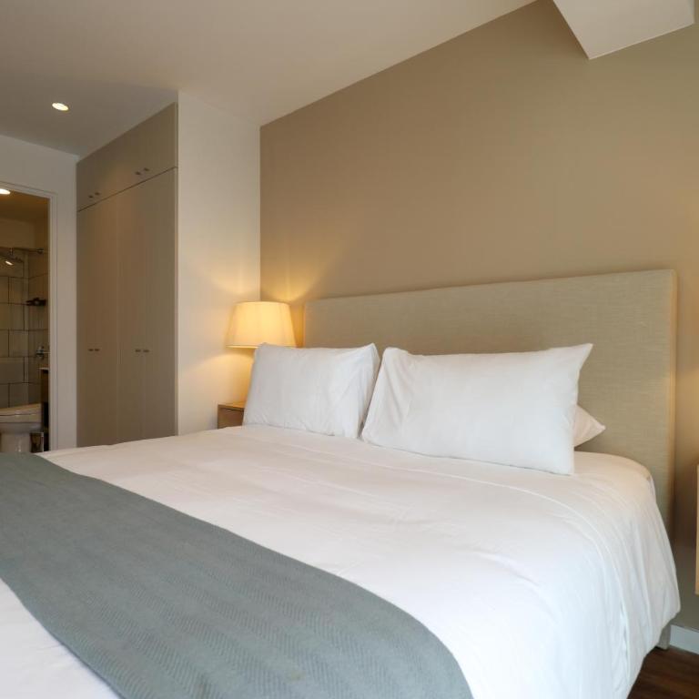 Polo Living in Miraflores by Wynwood House - Two-Room Apartment - 8