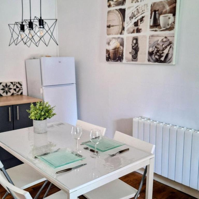 L'Escapade 2 - Studio-cabine avec accès terrasse - One-Bedroom Apartment - 10