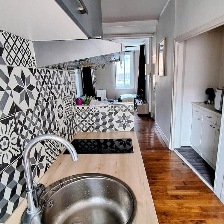 L'Escapade 2 - Studio-cabine avec accès terrasse - One-Bedroom Apartment - 24