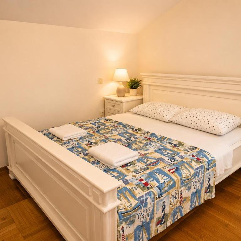 Porto Nest Apartment-1 minute walk to Porto Montenegro - Family Two-Bedroom Apartment with View - 6