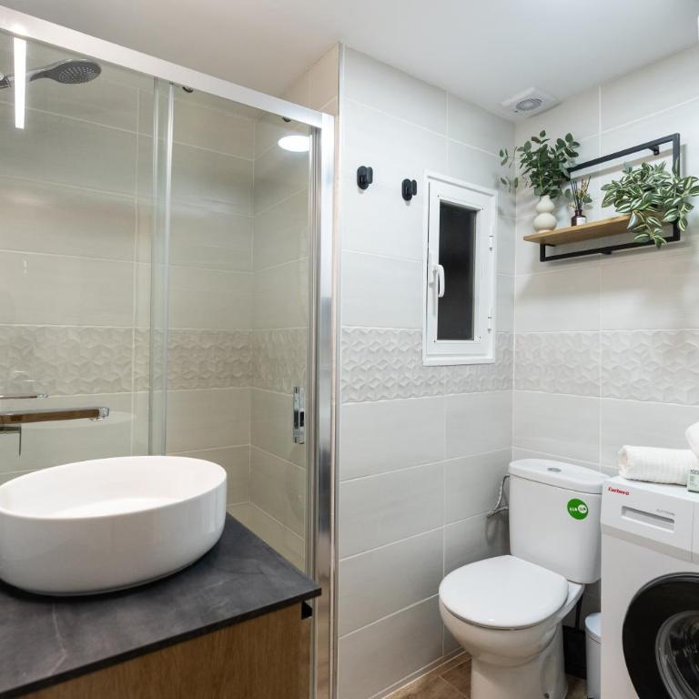 Playa 5 min # Trabajo # Bares cerca # Simancas - Apartamento de 1 dormitorio - 6