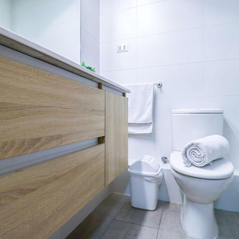 HOM I Depto 3D2B, Estacionamiento, Piscina temperada, frente al lago, Costanera - Apartamento - 2