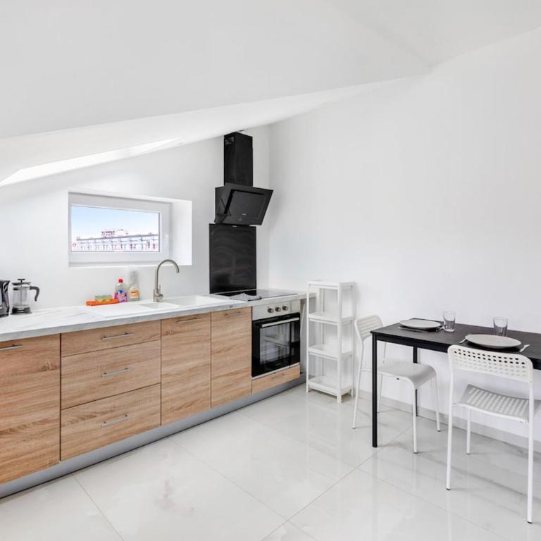 Studio Très Chic & Frais avec Ventilateur, Parking Privé Gratuit, MULHOUSE centre - Apartamento de 1 dormitorio - 14