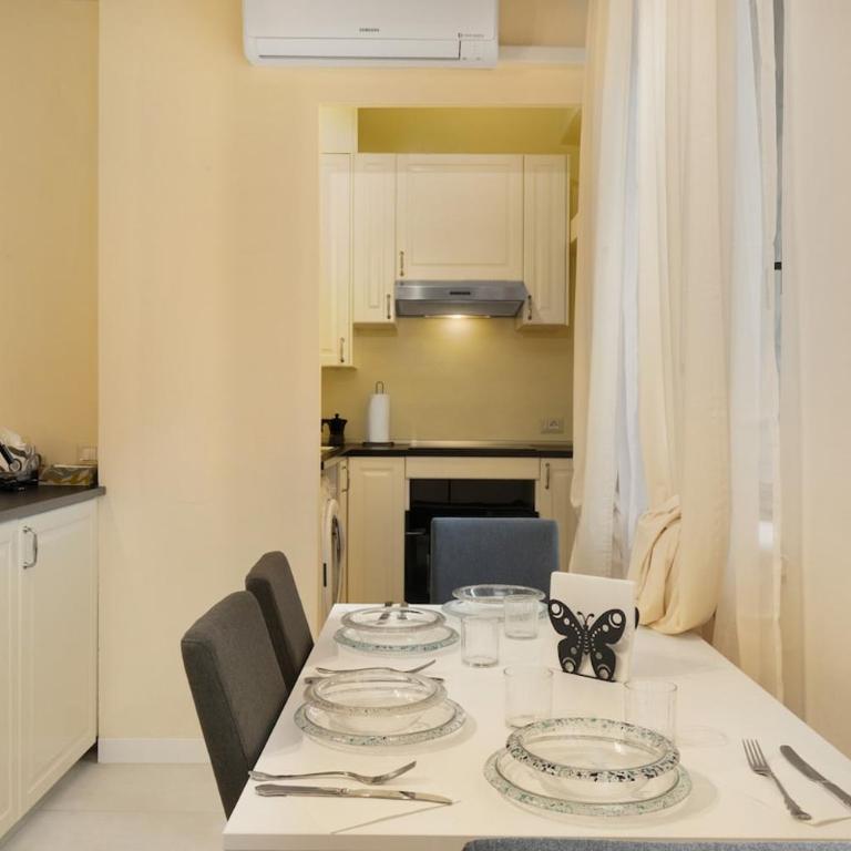 Junior Suite Milano- Quiet and Comfort - Appartamento con 1 Camera da Letto - 5