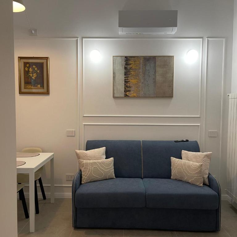 Home by Gàni - One-Bedroom Apartment with Balcony - 2