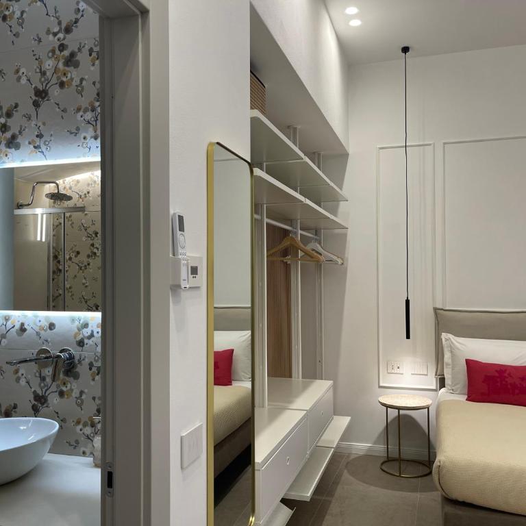 Home by Gàni - One-Bedroom Apartment with Balcony - 5