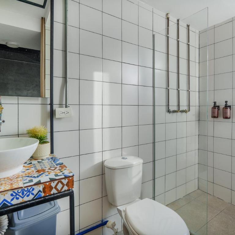 lleras party - Habitación Doble con baño privado - 4