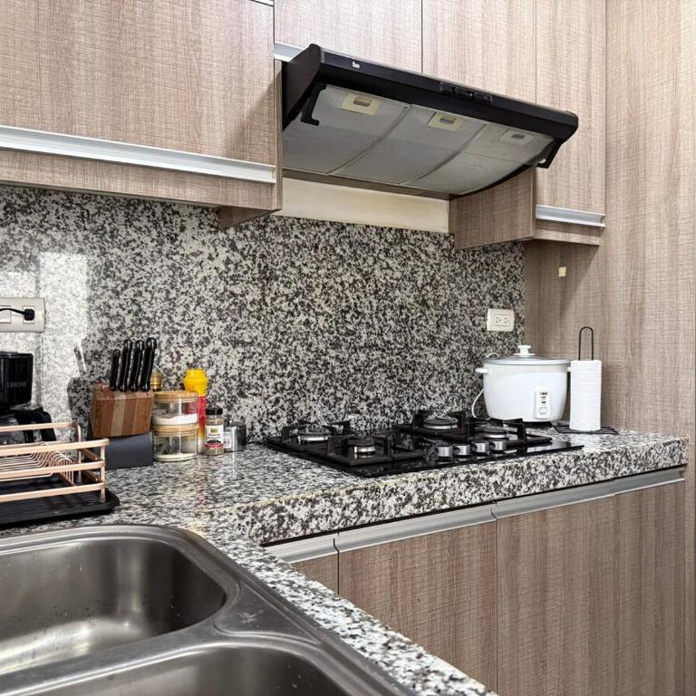 Nice and Modern Apartment, Parking - Two-Bedroom Apartment - 3
