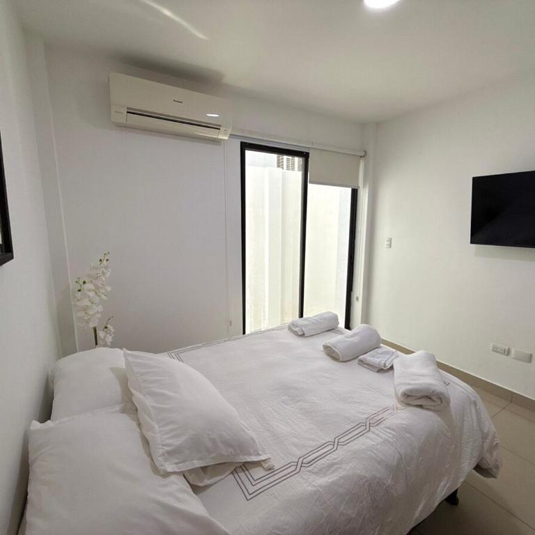 Nice and Modern Apartment, Parking - Two-Bedroom Apartment - 24