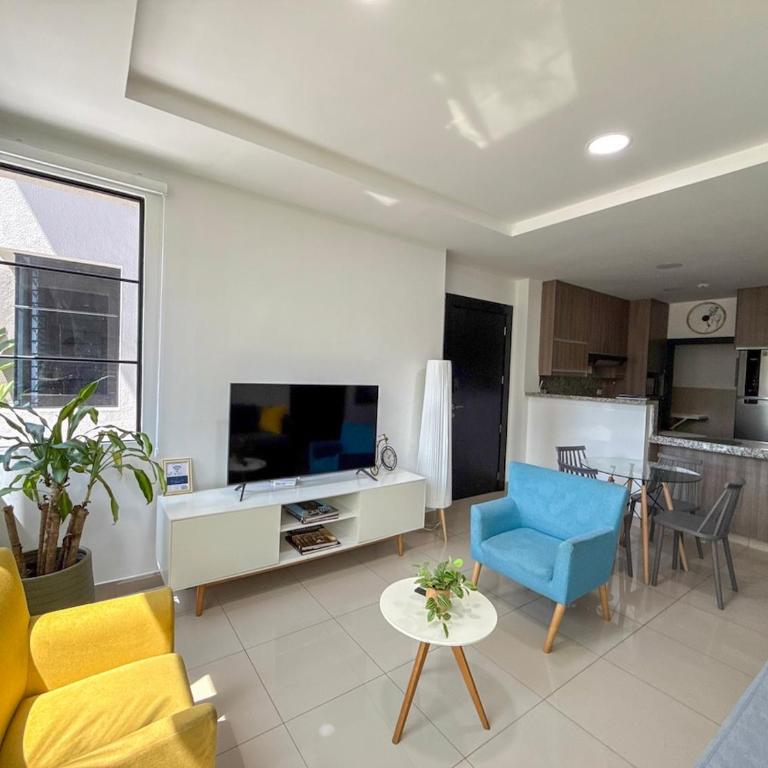 Nice and Modern Apartment, Parking - Two-Bedroom Apartment - 30