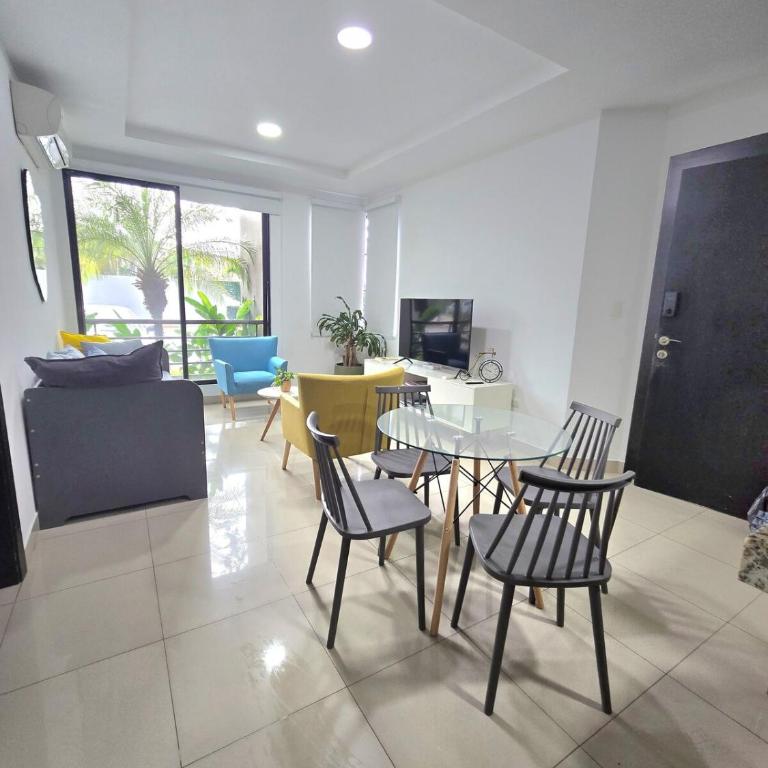 Nice and Modern Apartment, Parking - Two-Bedroom Apartment - 32