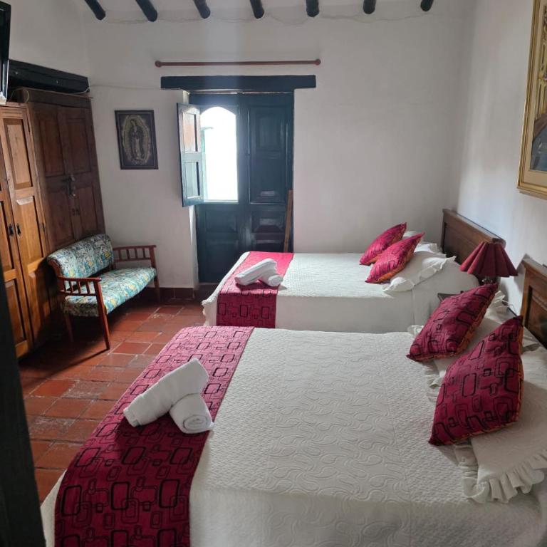 El Hotel Don Paulino - Triple Room - 2