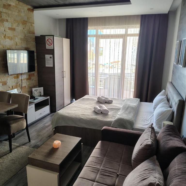 Milmari Premier A6 - One-Bedroom Apartment - 1