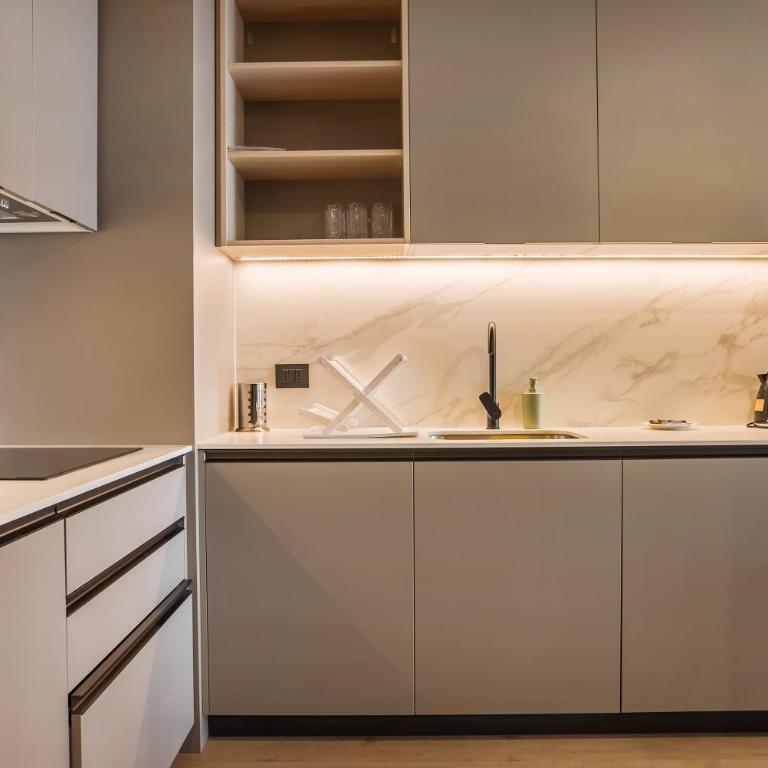 Chic Apartment with Balcony & Pool in Las Condes - Apartamento - 10