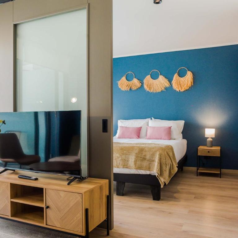 Chic Apartment with Balcony & Pool in Las Condes - Apartamento - 21