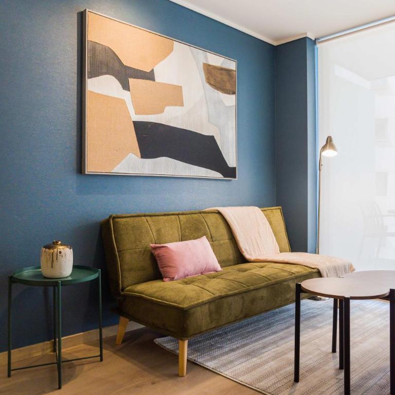Chic Apartment with Balcony & Pool in Las Condes - Apartamento - 22