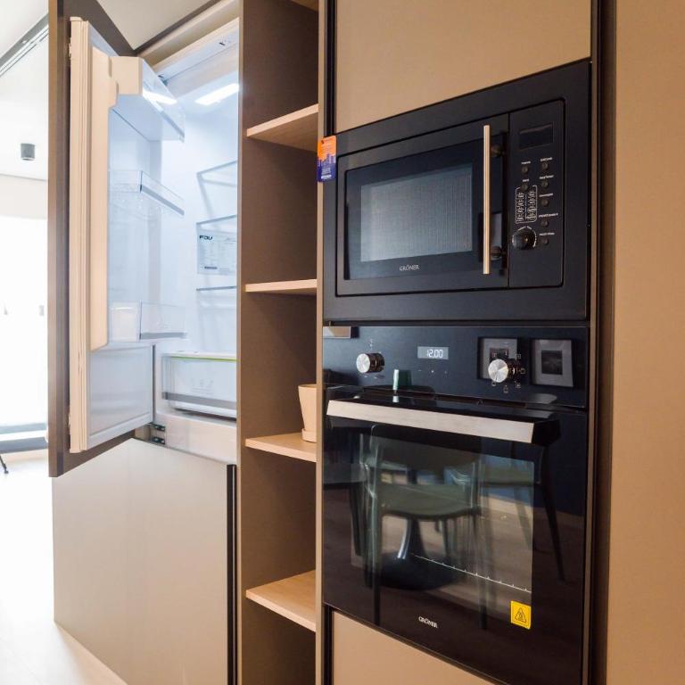 Chic Apartment with Balcony & Pool in Las Condes - Apartamento - 24