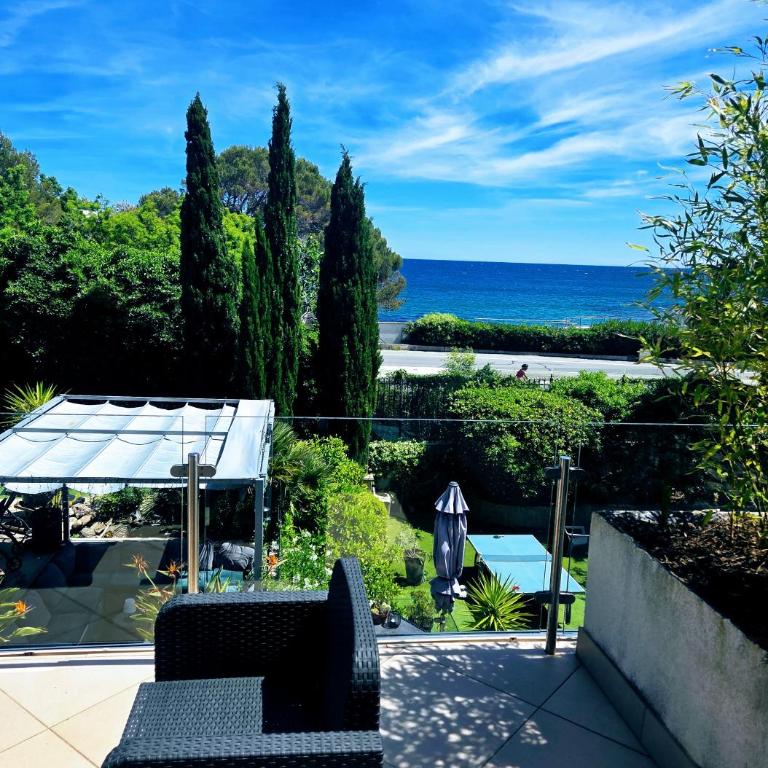 Villa Perle De La Mer - Family Room with Sea View - 2