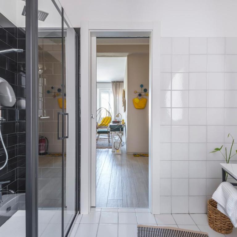Henry's House Urban Comfort a Parma - Appartamento con 2 Camere da Letto - 14