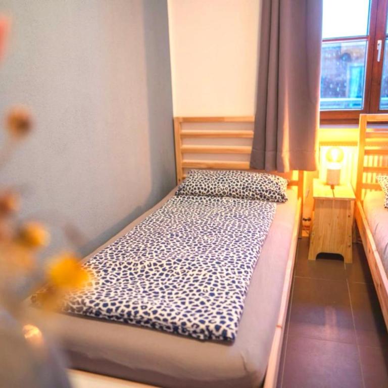 Ferienwohnungen Ebensperger - Chiemgau Karte - Apartment mit Balkon - 7