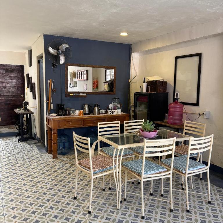 Casa Ufemia habitacion 1 - Double or Twin Room with Bathroom - 2