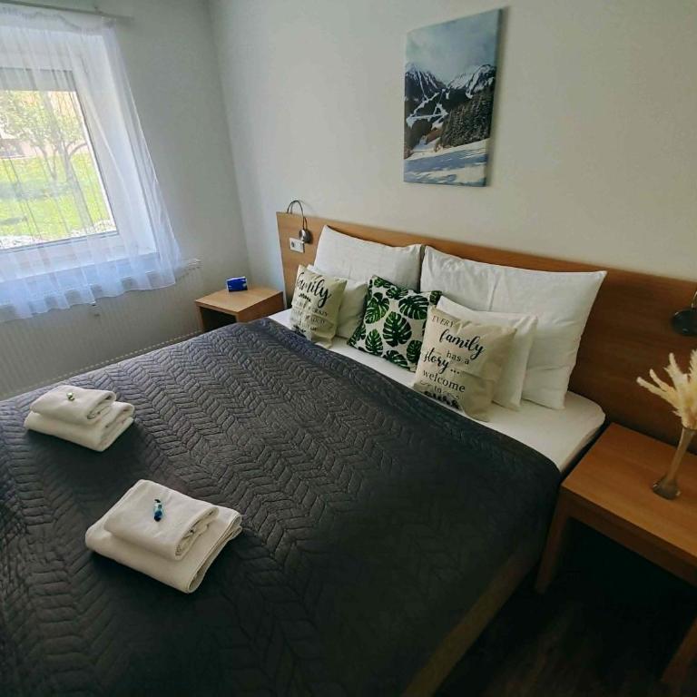 Eisenerzer Apartmenthaus - Apartment mit 2 Schlafzimmern - 45
