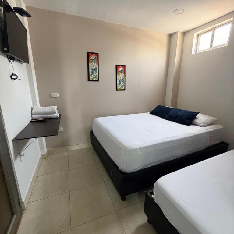 Hotel Villa Marta Cartagena - Triple Room - 8