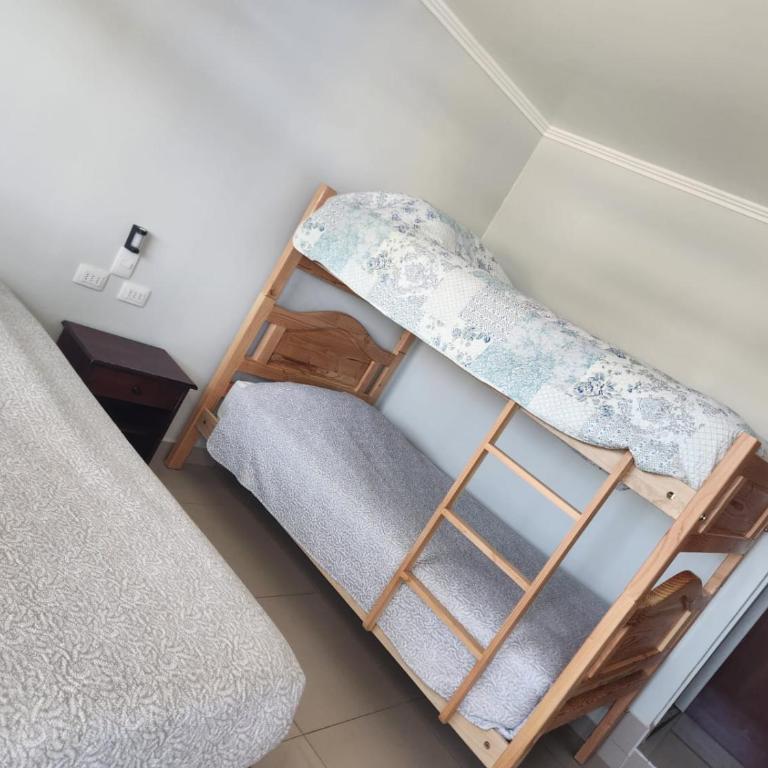 Hostal Tamarhugo - Habitación Triple - 4